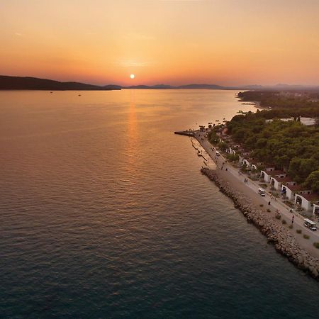 Deluxe Beach Mobile Homes Šibenik Exterior foto